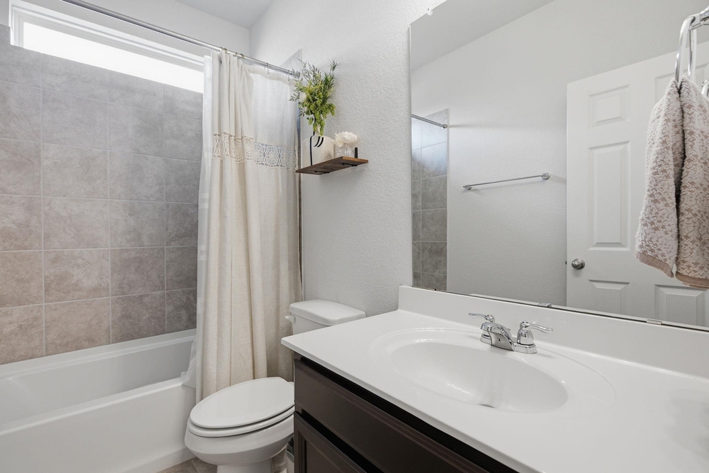 1100 S San Marcos St - Photo 19