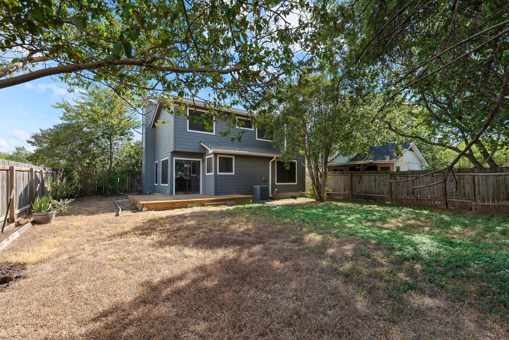 2304 Klattenhoff Dr - Photo 15