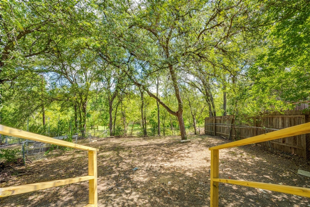 2900 Northeast Dr - Photo 31