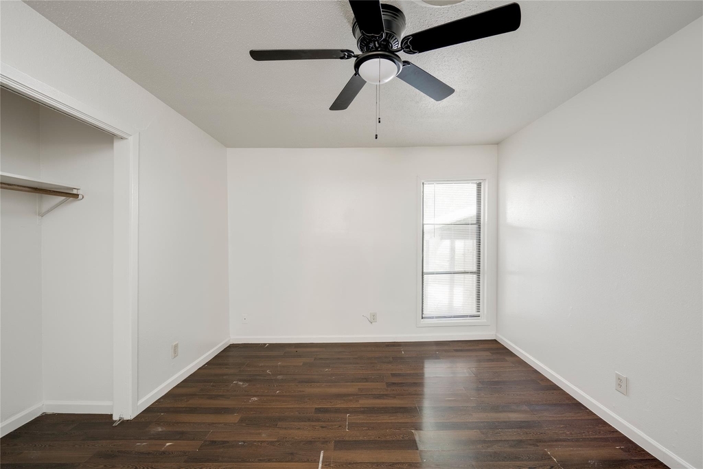 2900 Northeast Dr - Photo 13