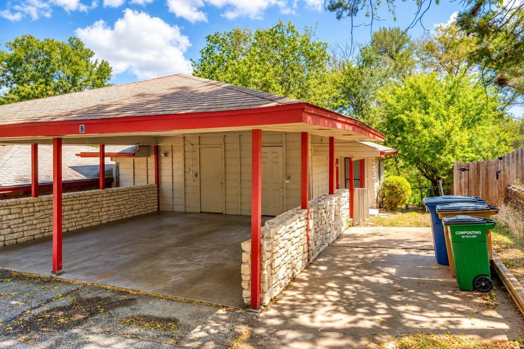 2900 Northeast Dr - Photo 35