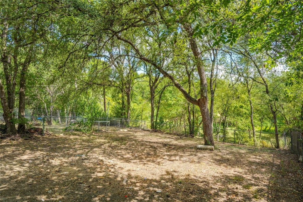 2900 Northeast Dr - Photo 23