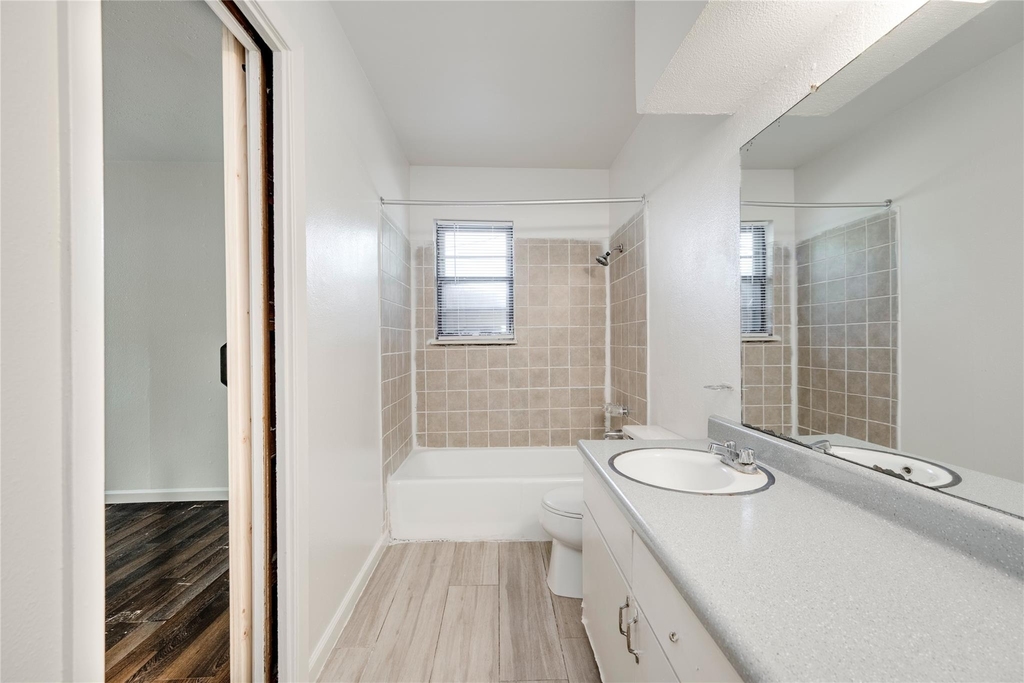 2900 Northeast Dr - Photo 21