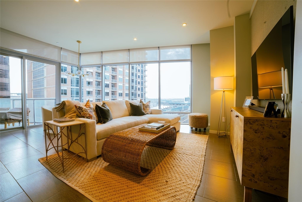 200 Congress Ave - Photo 11