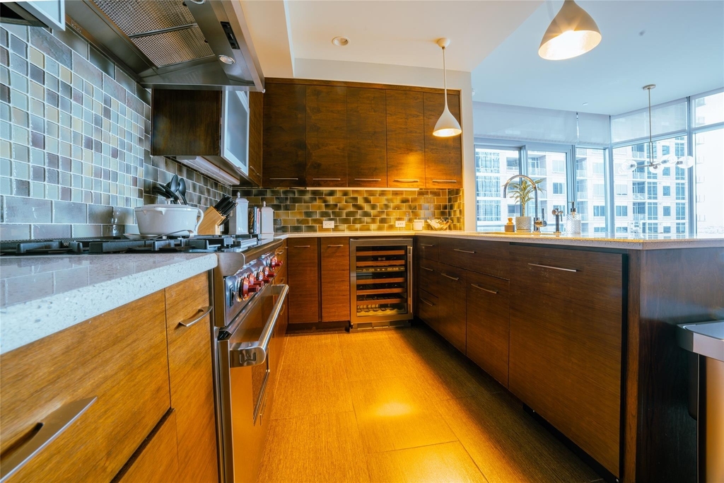 200 Congress Ave - Photo 9