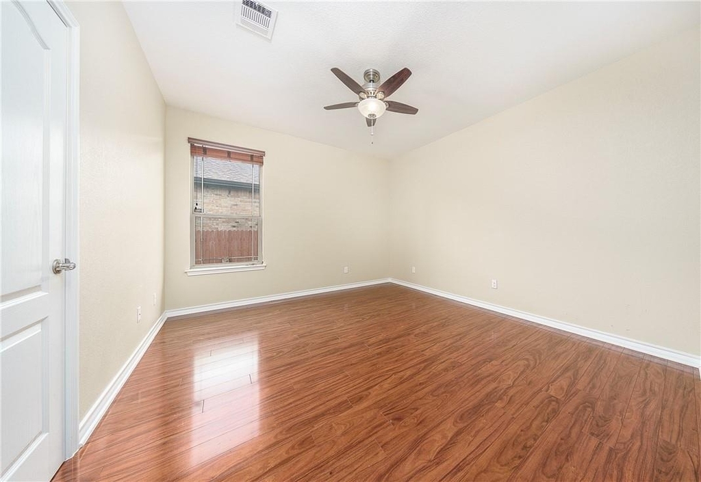 413 Kissing Oak Dr - Photo 18