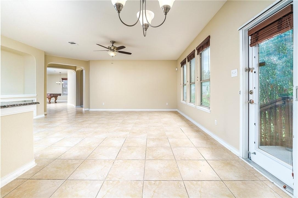 413 Kissing Oak Dr - Photo 10