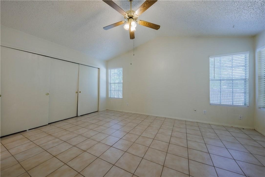 8810 Piney Point Dr - Photo 22