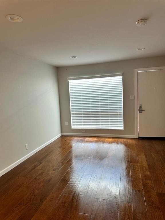 3110 Red River St - Photo 6