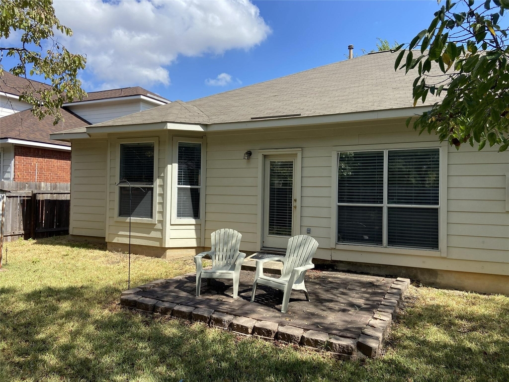 2313 Lou John St - Photo 20