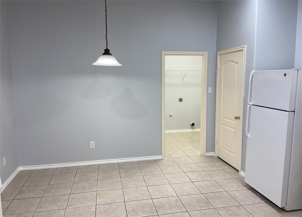 2313 Lou John St - Photo 18