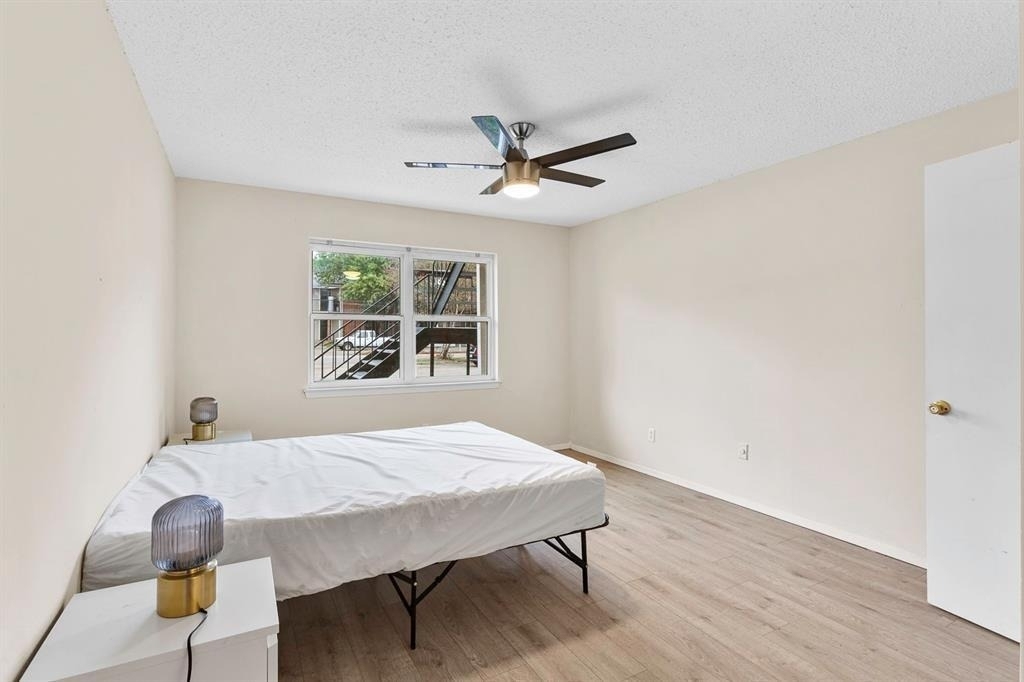 1907 W Loop #b - Photo 5