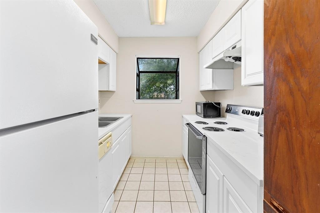 1907 W Loop #b - Photo 10