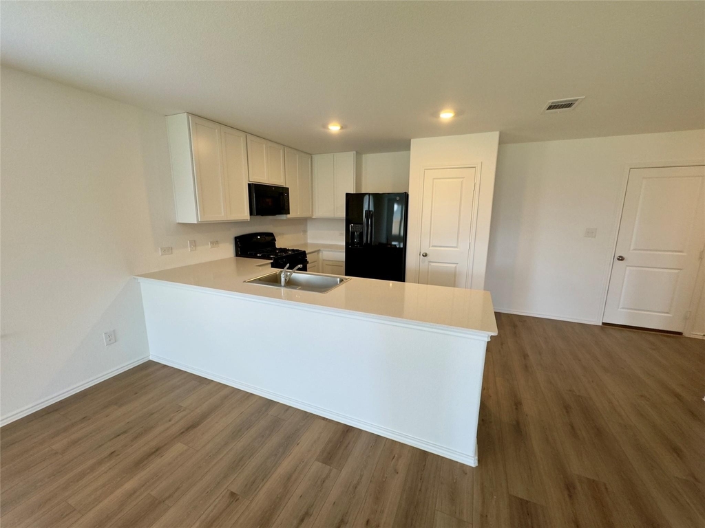 2221 Cumulus Ct - Photo 6