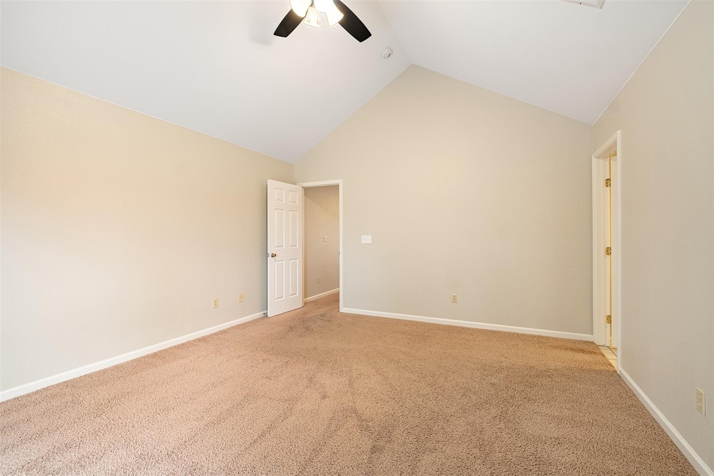 1005 Canyon Edge Dr - Photo 17