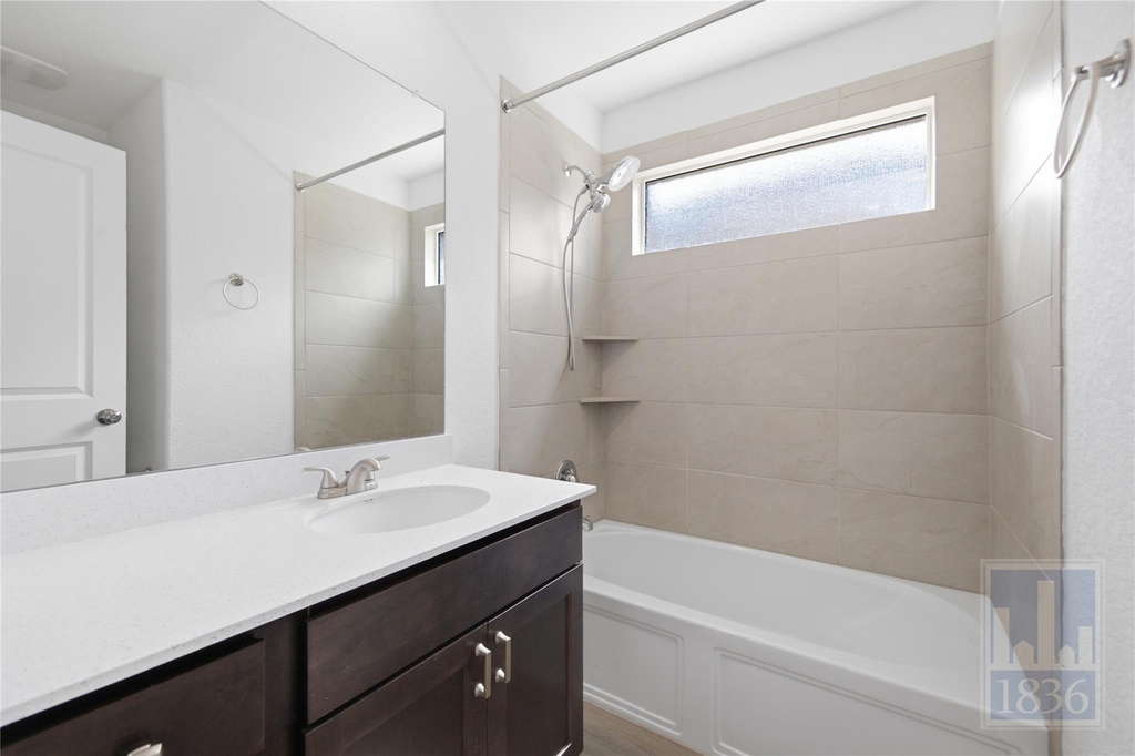 5913 Toscana Trce - Photo 21