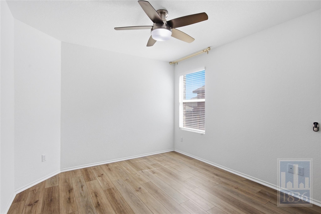 5913 Toscana Trce - Photo 18