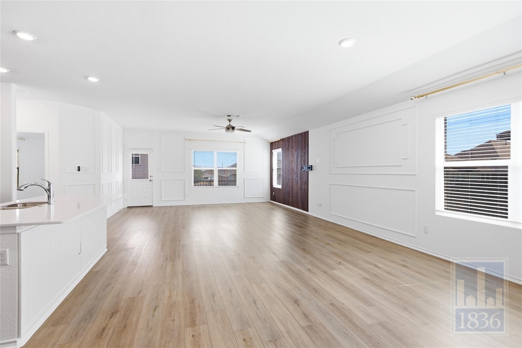 5913 Toscana Trce - Photo 8