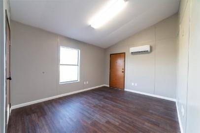 1710 County Road 4330 - Photo 5