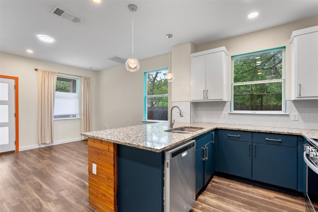 7610 Bethune Ave - Photo 10