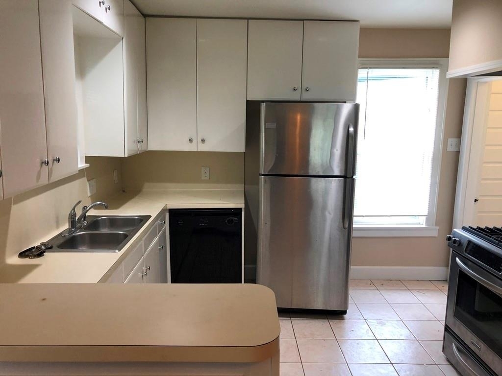 1511 Redd St - Photo 6