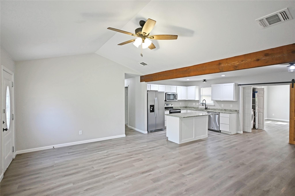 438 Forshage Blvd Blvd - Photo 8