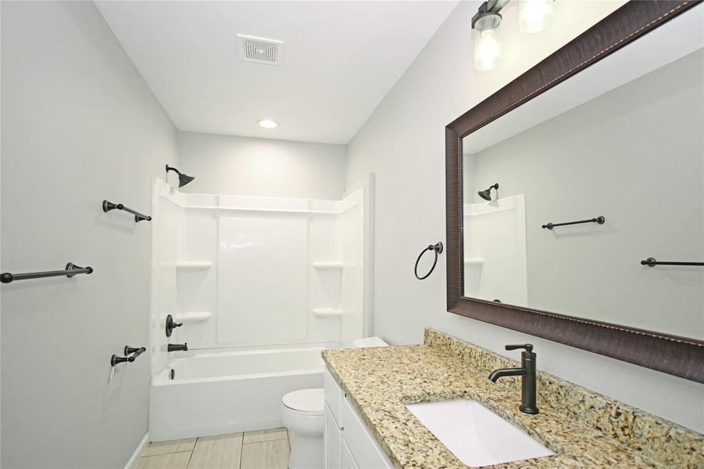 438 Forshage Blvd Blvd - Photo 14