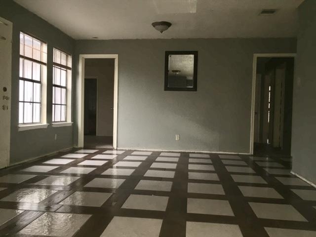 1210 Hyridge St - Photo 1