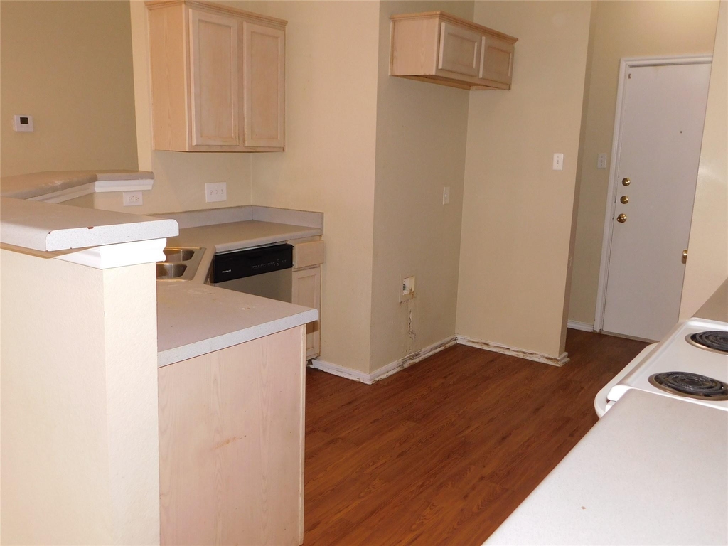 6726 Windrift Way - Photo 6