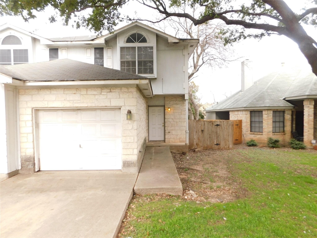 6726 Windrift Way - Photo 0