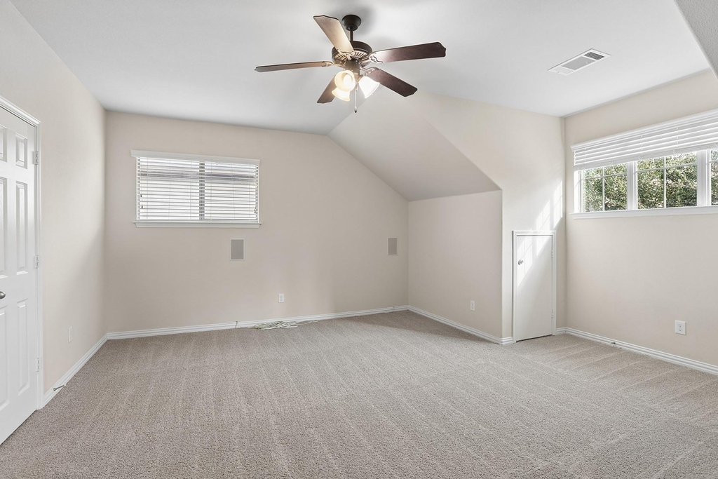 2454 Santa Barbara Loop - Photo 6