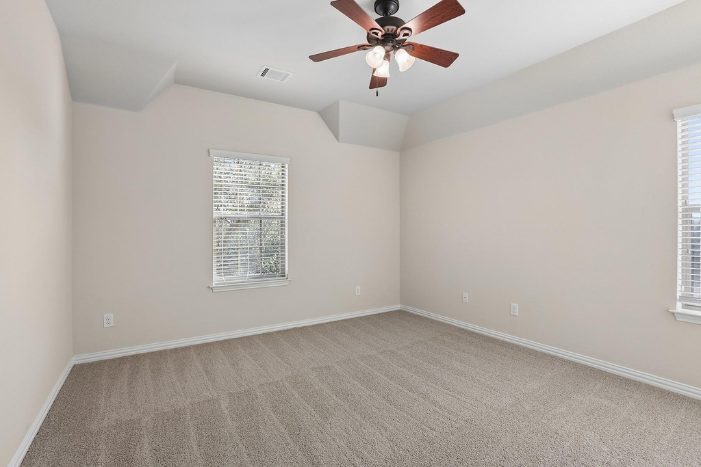 2454 Santa Barbara Loop - Photo 8