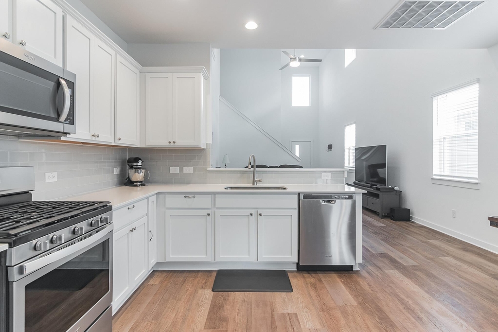 116 Century Plant Rd - Photo 8