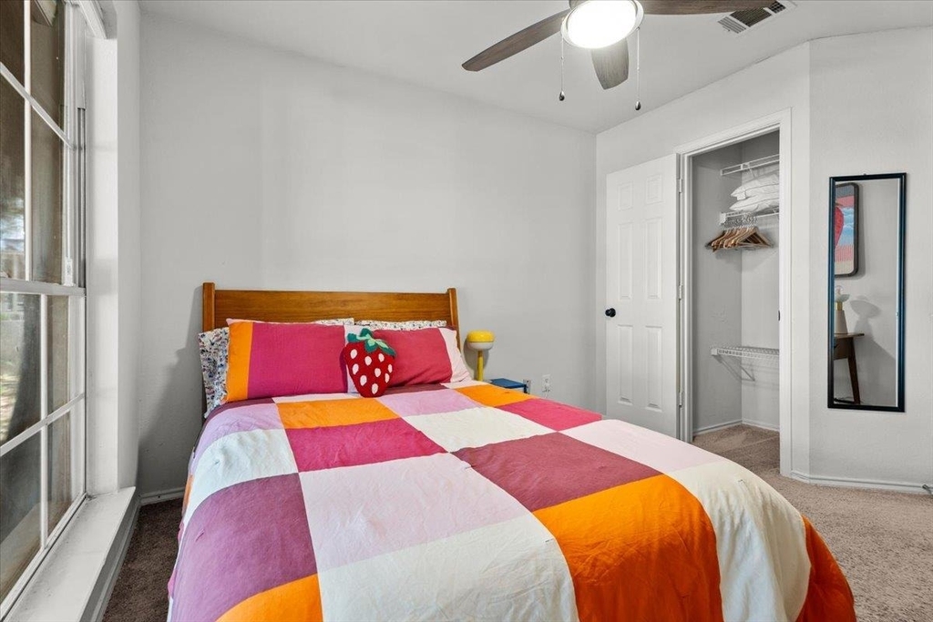 1125 Vincent Pl - Photo 29