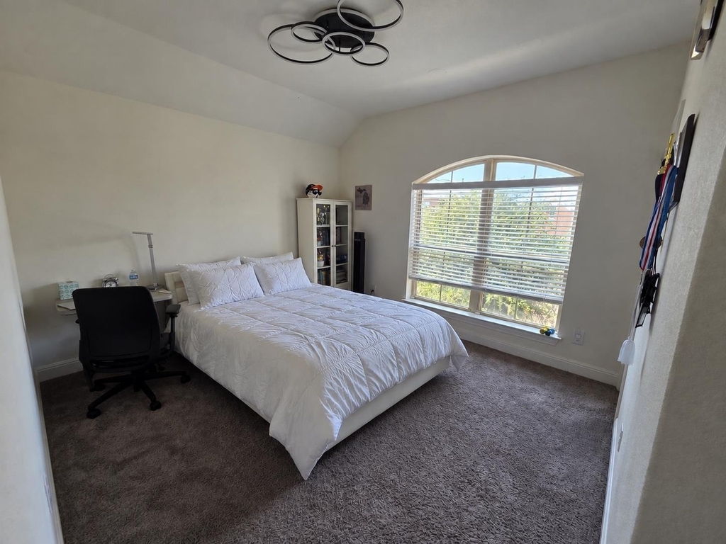1408 Saddlespur Ln - Photo 16
