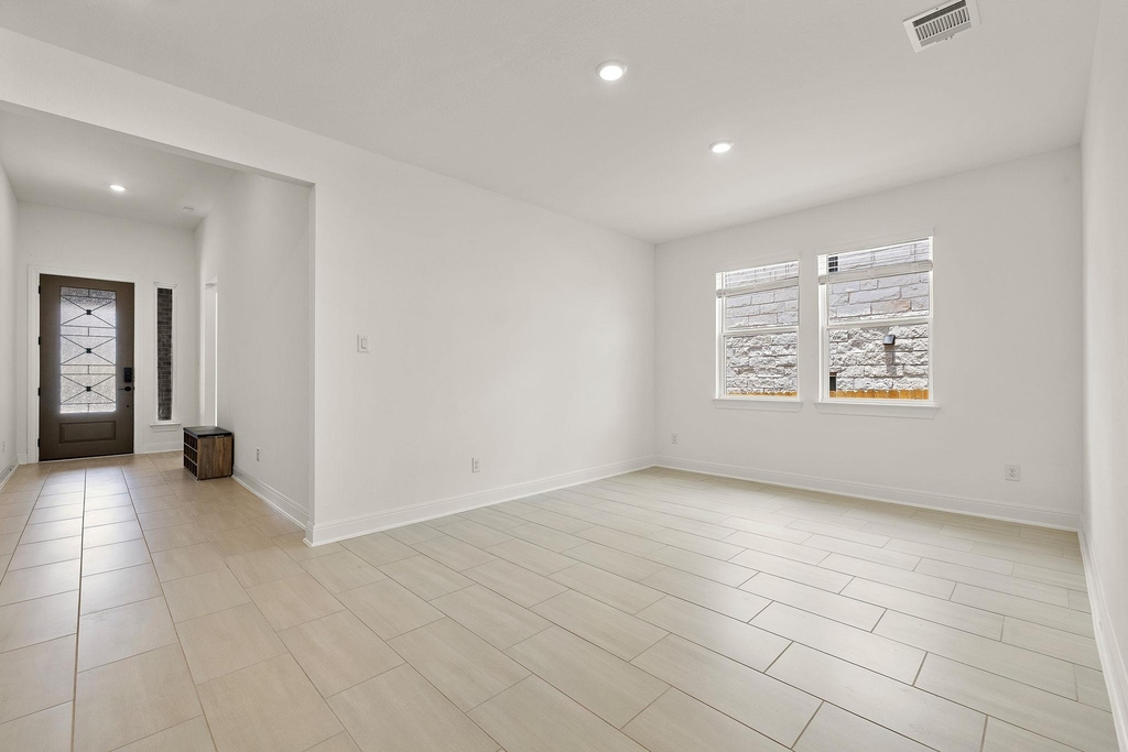 328 Terrene Trl - Photo 8