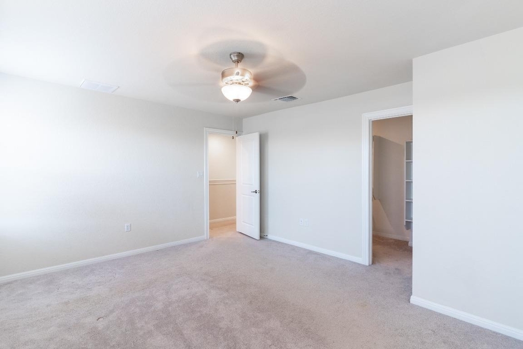 6802 Pleasanton Pkwy - Photo 10