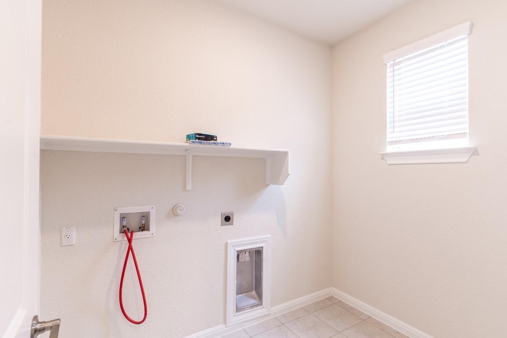 6802 Pleasanton Pkwy - Photo 7