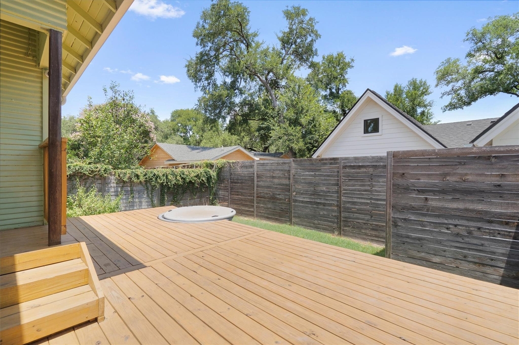 1102 Woodland Ave - Photo 19