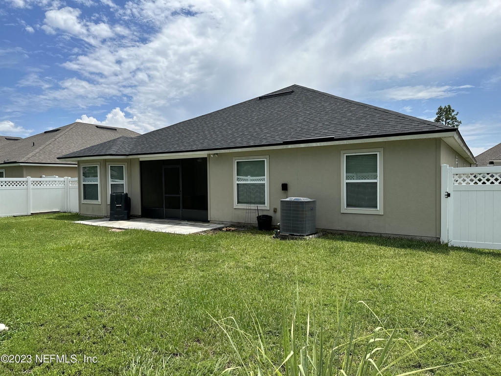 4135 Halifax Lane - Photo 16