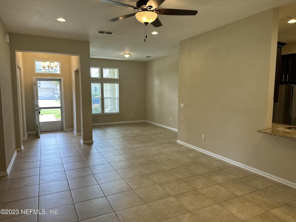 4135 Halifax Lane - Photo 3