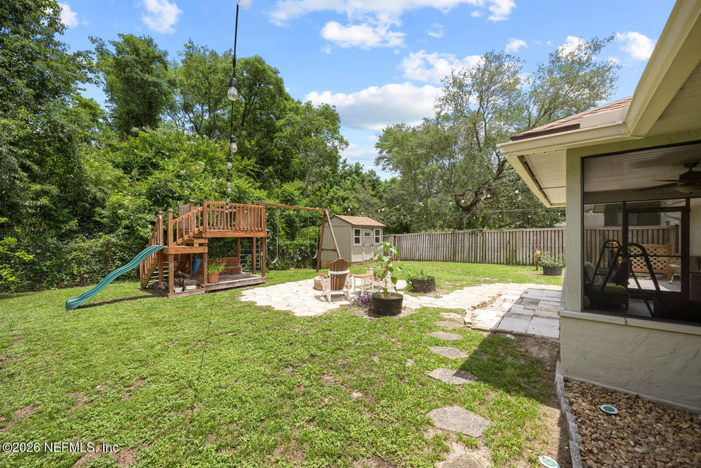 8575 Crooked Tree Drive - Photo 37