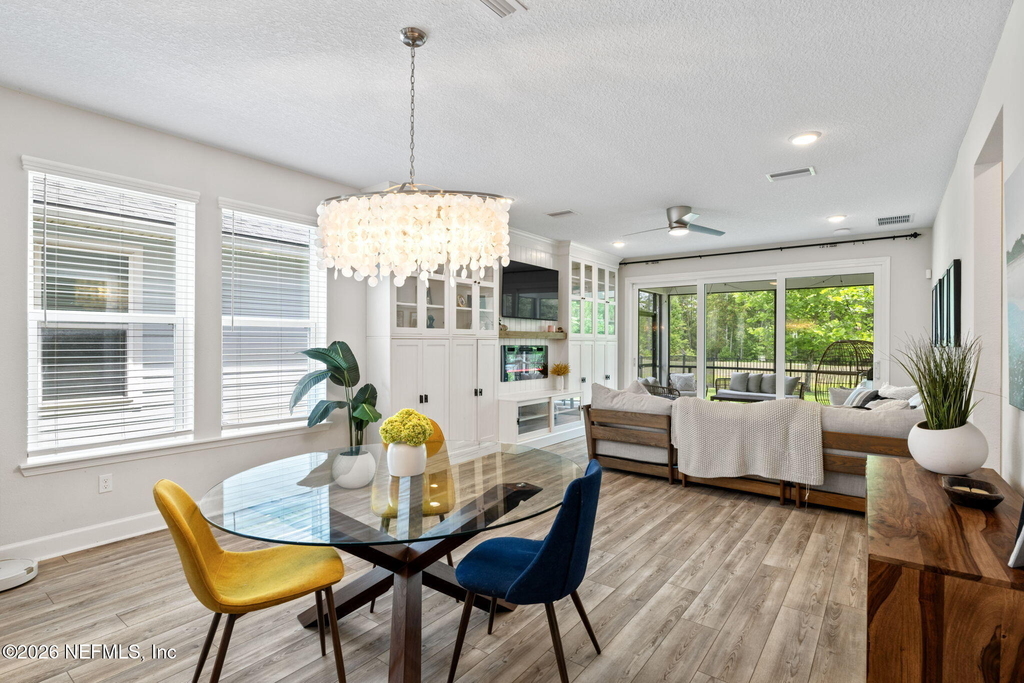381 Pioneer Village Drive - Photo 14
