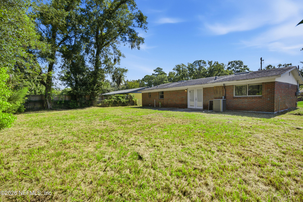 7386 Dostie Drive E - Photo 25