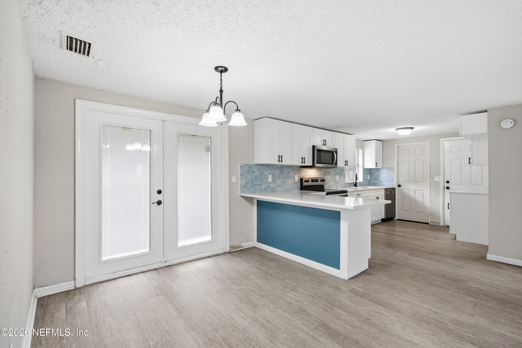 7386 Dostie Drive E - Photo 9