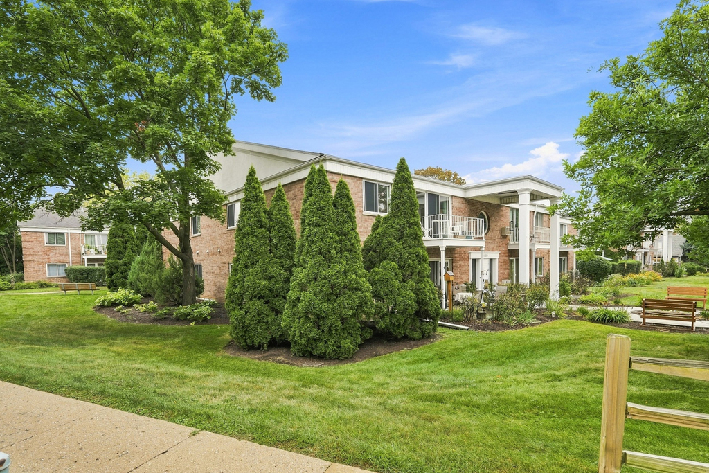5115 Blodgett Avenue - Photo 1