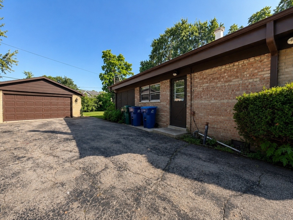 406 Sunset Drive - Photo 21