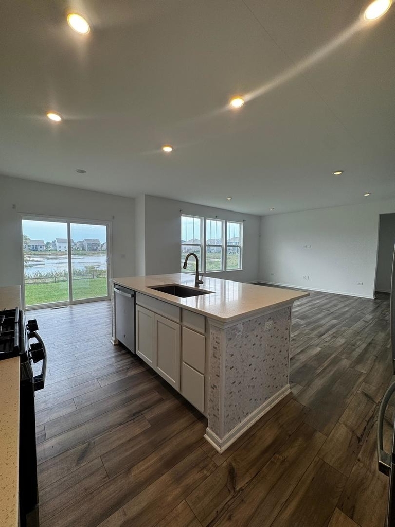 103 Ellis Road - Photo 1