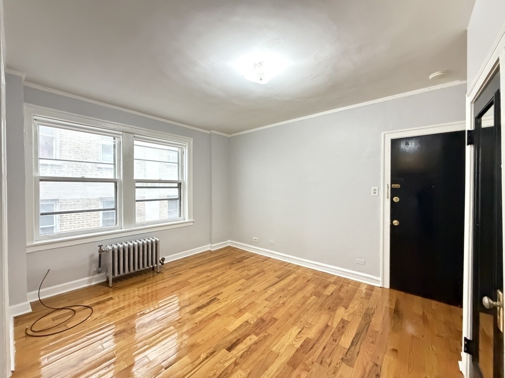 917 W Eastwood Avenue - Photo 10