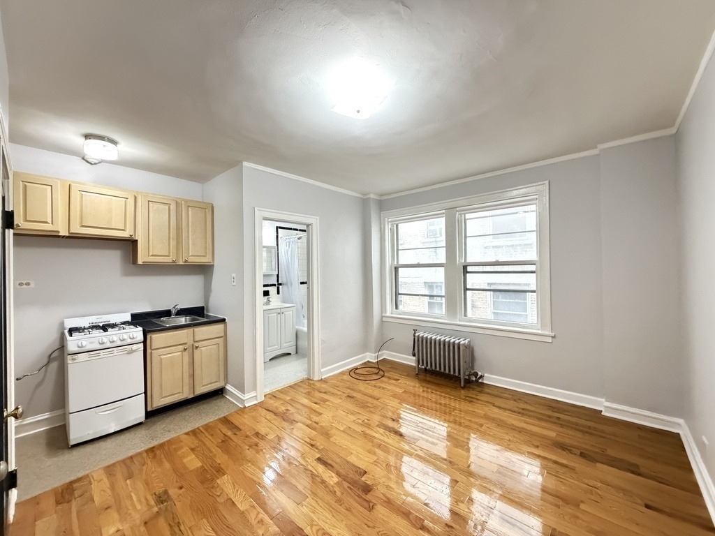 917 W Eastwood Avenue - Photo 8